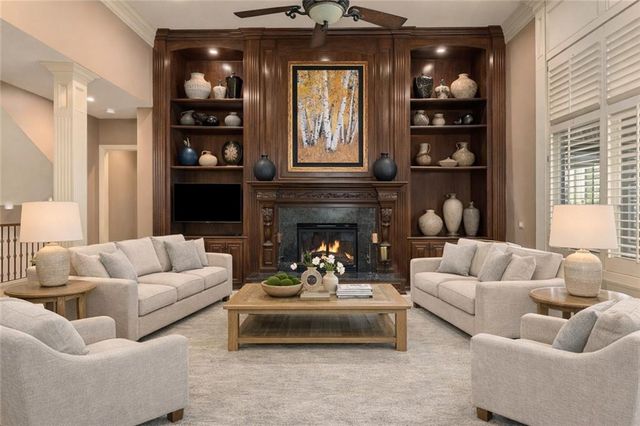 10816 W 140th Street, Overland Park, KS 66221