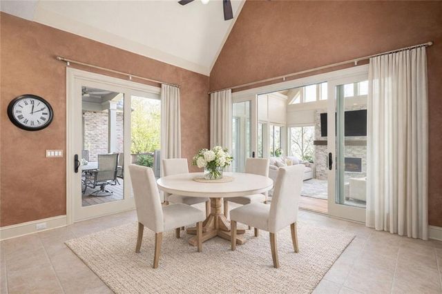 10816 W 140th Street, Overland Park, KS 66221