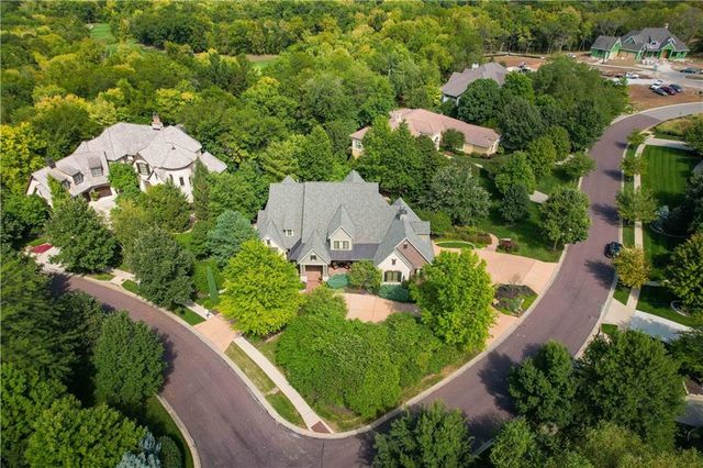 10816 W 140th Street, Overland Park, KS 66221