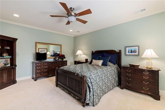 10816 W 140th Street, Overland Park, KS 66221