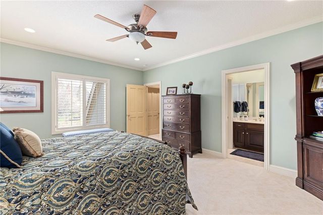 10816 W 140th Street, Overland Park, KS 66221