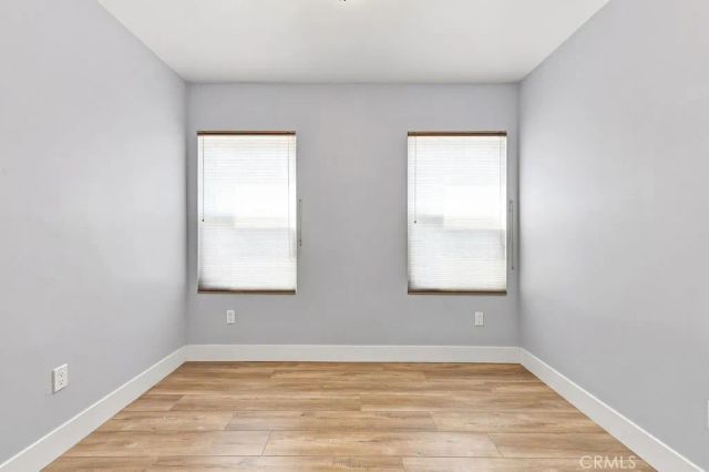 3031 9th Avenue, Los Angeles, CA 90018