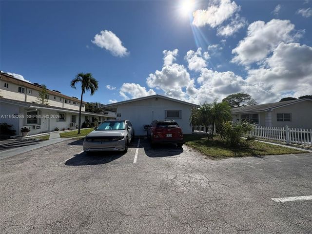 2222 Taylor St 12, Hollywood, FL 33020
