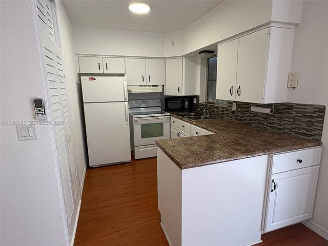 2222 Taylor St 12, Hollywood, FL 33020