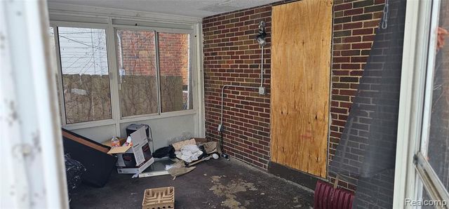 10109 Mckinney Street, Detroit, MI 48224