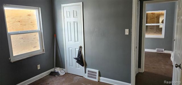 10109 Mckinney Street, Detroit, MI 48224