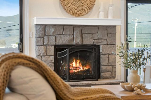 266 6th Street, Montara, CA 94037