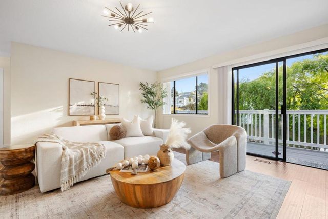 266 6th Street, Montara, CA 94037