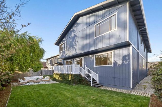 266 6th Street, Montara, CA 94037