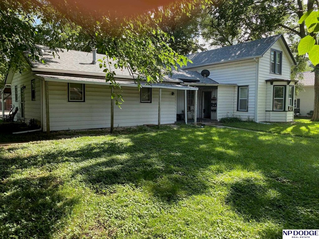 1927 Colfax Street, Blair, NE 68008