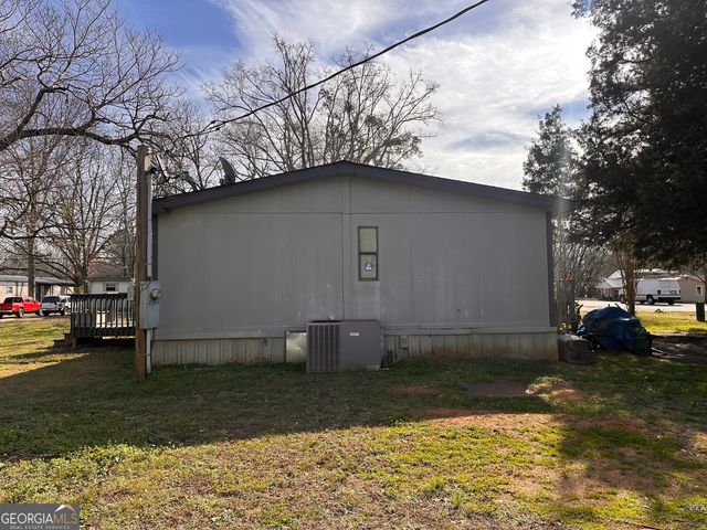 1360 Glenn Carrie Road, Hull, GA 30646