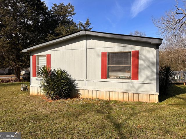 1360 Glenn Carrie Road, Hull, GA 30646