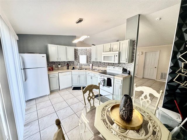 350 ANCHOVIE COURT, Kissimmee, FL 34759