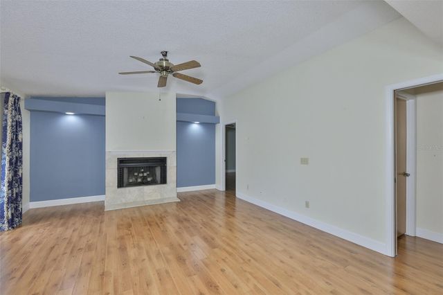 508 RUNNING HORSE ROAD, Seffner, FL 33584