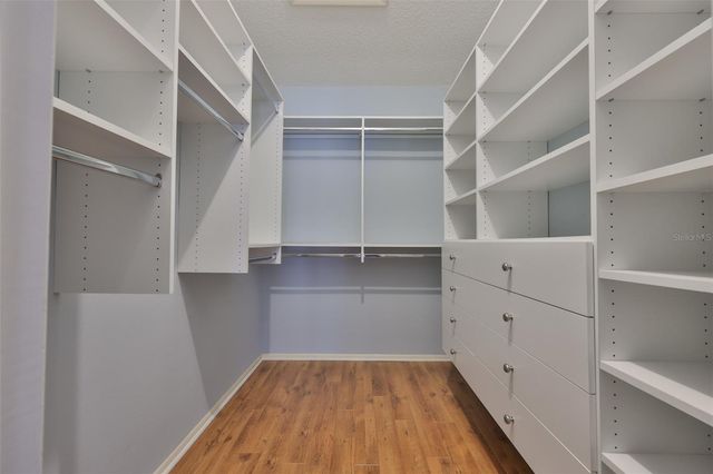 508 RUNNING HORSE ROAD, Seffner, FL 33584