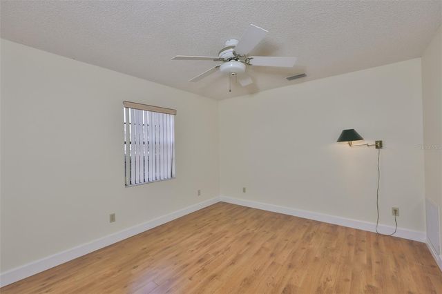 508 RUNNING HORSE ROAD, Seffner, FL 33584