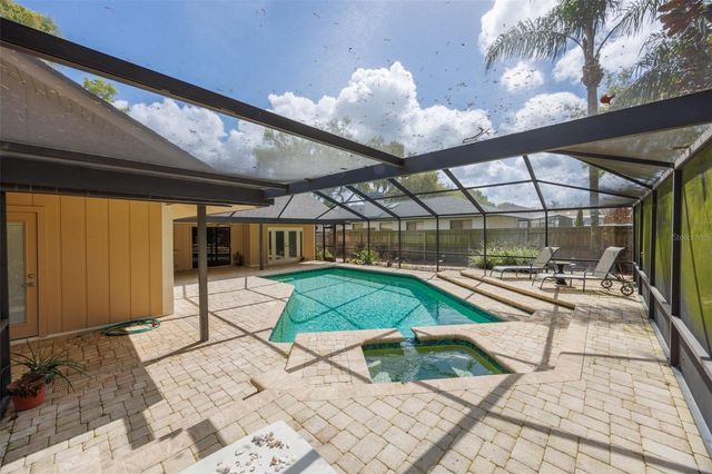 508 RUNNING HORSE ROAD, Seffner, FL 33584