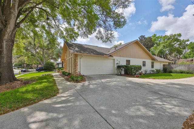 508 RUNNING HORSE ROAD, Seffner, FL 33584