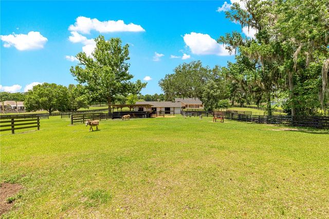 9041 SW 14TH AVENUE, Ocala, FL 34476