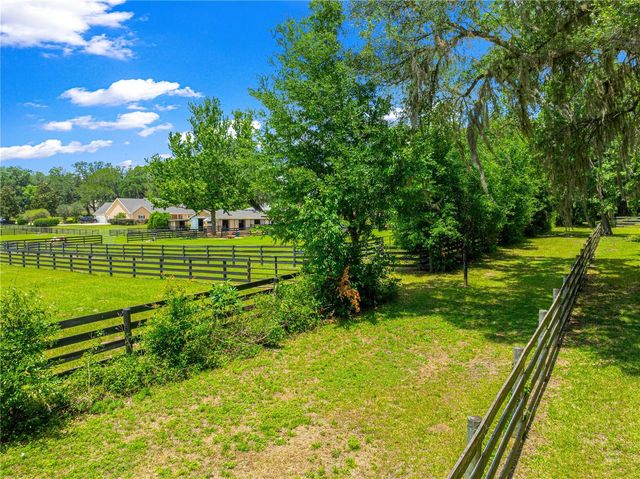 9041 SW 14TH AVENUE, Ocala, FL 34476
