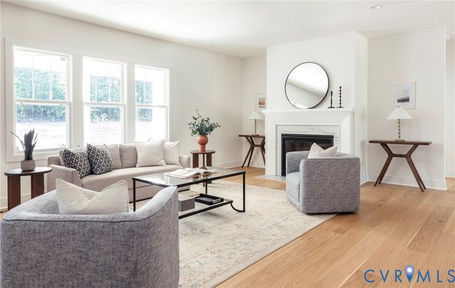 17307 Burtmoor Ct, Moseley, VA 23120