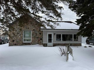 211 Maple Street, Kalkaska Twp, MI 49646