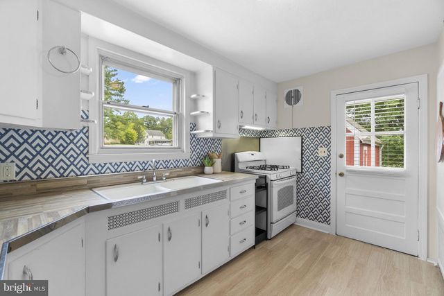 6433 LOUDON AVE, Elkridge, MD 21075