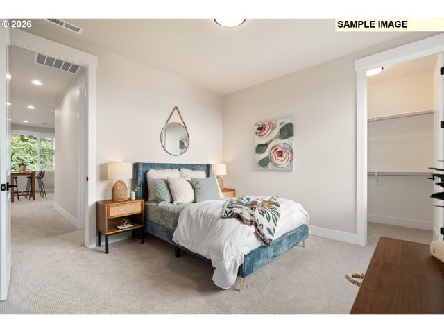 4581 Calaroga Dr, West Linn, OR 97068