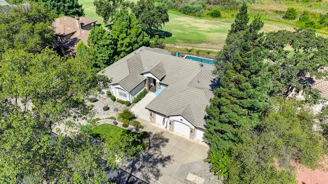 2367 Clubhouse Dr, Rocklin, CA 95765