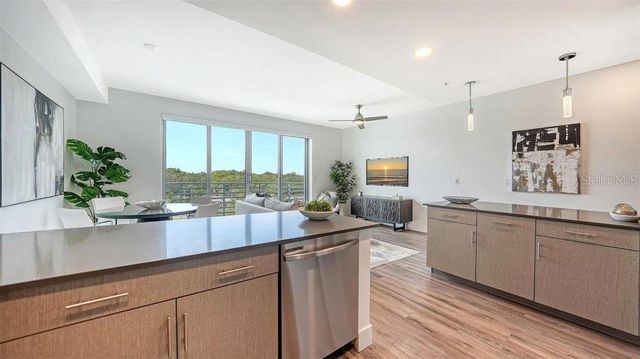 1709 N TAMIAMI TRAIL 502, Sarasota, FL 34234