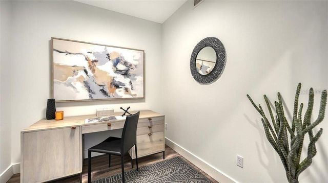 1709 N TAMIAMI TRAIL 502, Sarasota, FL 34234