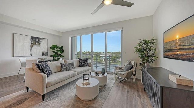 1709 N TAMIAMI TRAIL 502, Sarasota, FL 34234