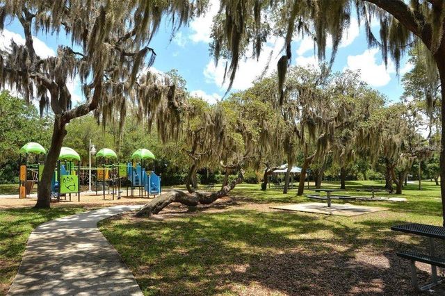 1709 N TAMIAMI TRAIL 502, Sarasota, FL 34234