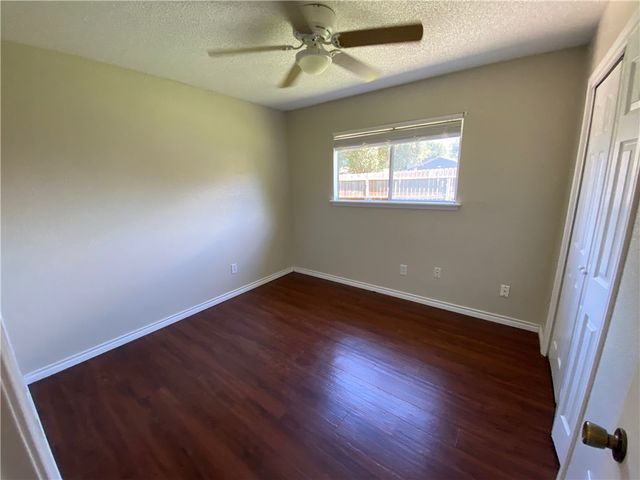 5345 Woodgate Dr, Corpus Christi, TX 78413