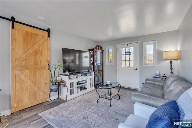 29 Bushwick Lane, West Milford, NJ 07480