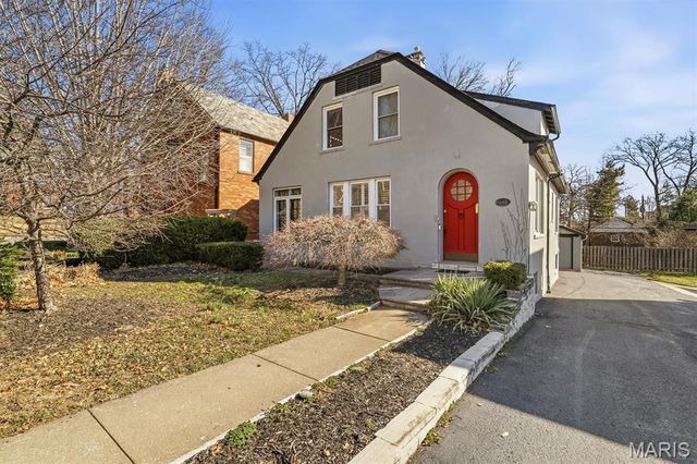 448 N Hanley Road, University City, MO 63130