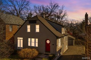 448 N Hanley Road, University City, MO 63130