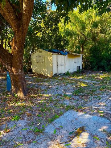 1100 N 24th Ave, Hollywood, FL 33020