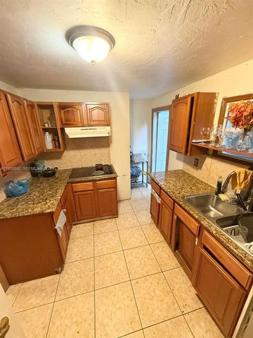 1100 N 24th Ave, Hollywood, FL 33020