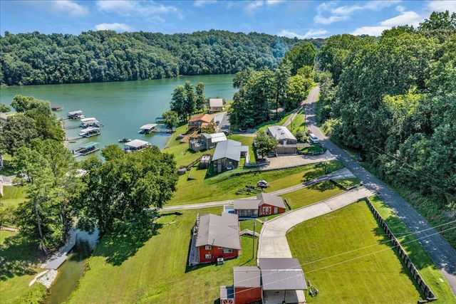 550 Shasteen Hollow Rd, Lynchburg, TN 37352