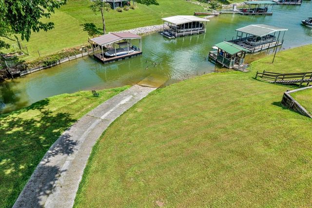 550 Shasteen Hollow Rd, Lynchburg, TN 37352