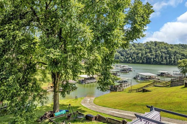 550 Shasteen Hollow Rd, Lynchburg, TN 37352