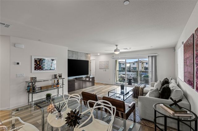 6829 Prairie Pearl Street, Las Vegas, NV 89148