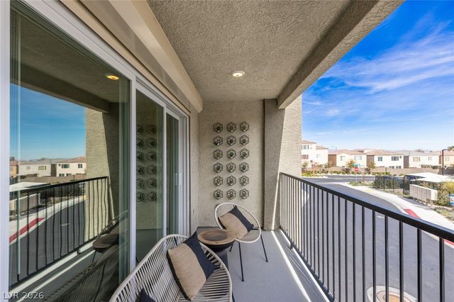 6829 Prairie Pearl Street, Las Vegas, NV 89148