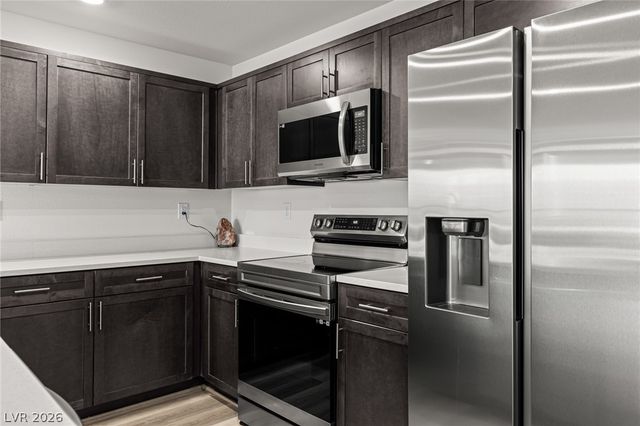 6829 Prairie Pearl Street, Las Vegas, NV 89148