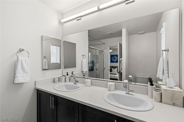 6829 Prairie Pearl Street, Las Vegas, NV 89148