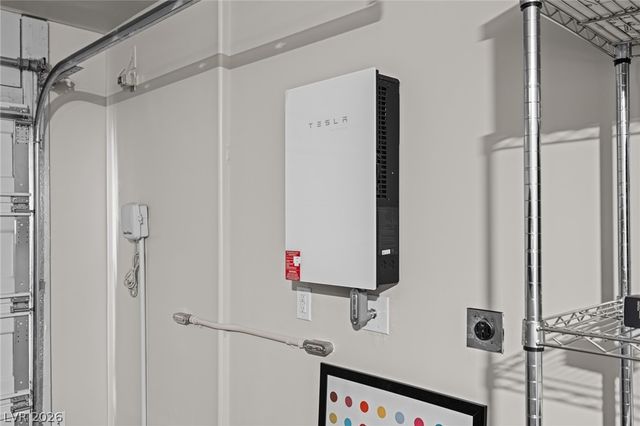 6829 Prairie Pearl Street, Las Vegas, NV 89148