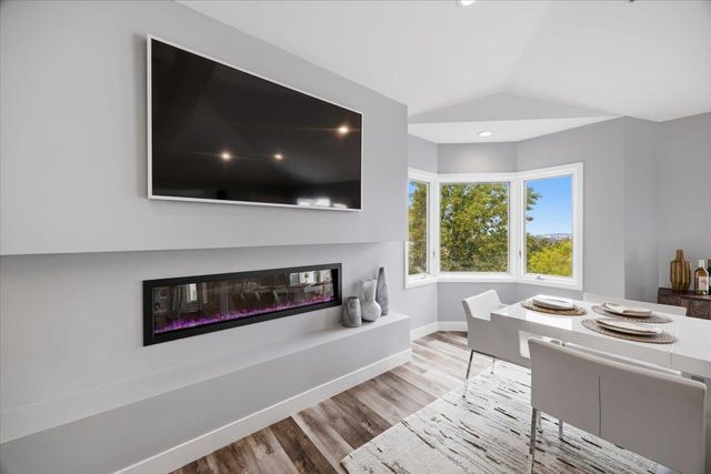 3208 Longfellow Drive, Belmont, CA 94002