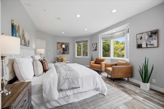 3208 Longfellow Drive, Belmont, CA 94002