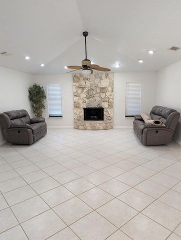 1961 SE Gena Road, Port St. Lucie, Port St Lucie, FL 34952